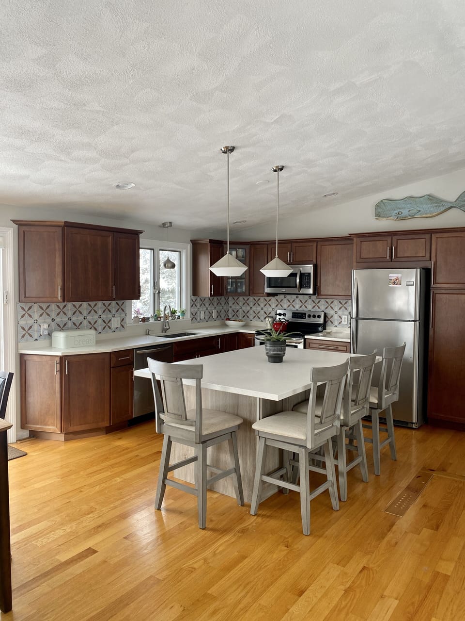 Large Open Kitchen With Large Island