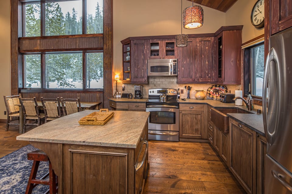 Beautiful cabinetry and countertops | Main Level