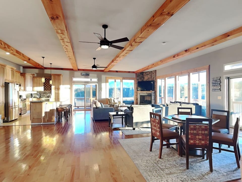Open Concept Space