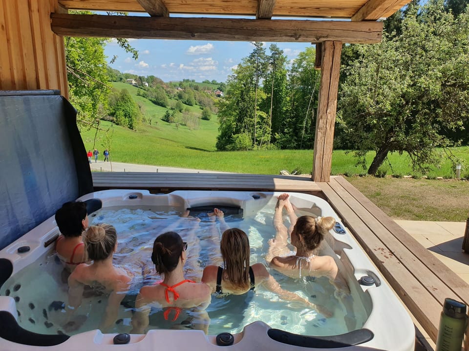 Outdoor spa tub