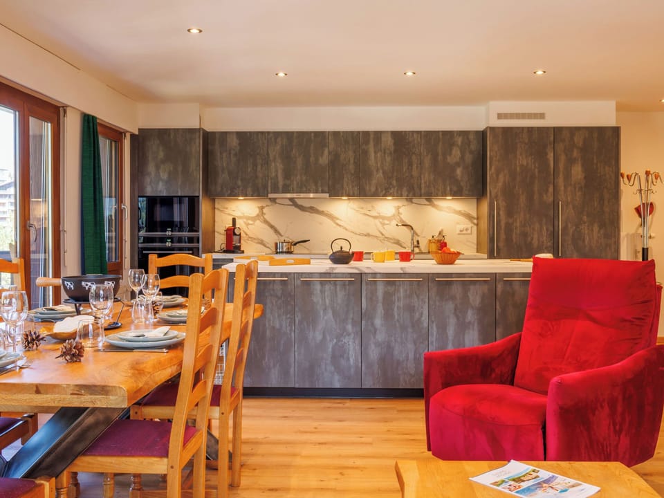 Kitchen / Dining Room