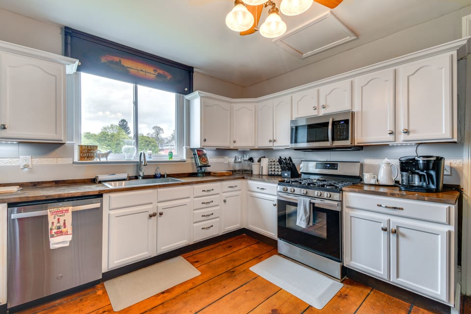 Kitchen | Coffee Maker | Toaster | Cooking Basics