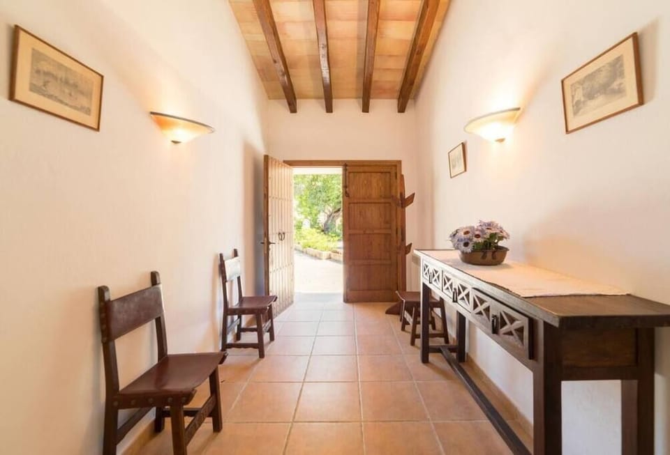 Villa Cadell Petit, Crestax (24)