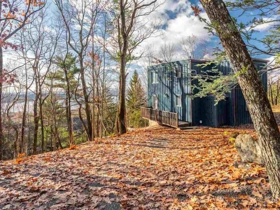 17f8a313-7284-4e37-8035-3645cf8e583a