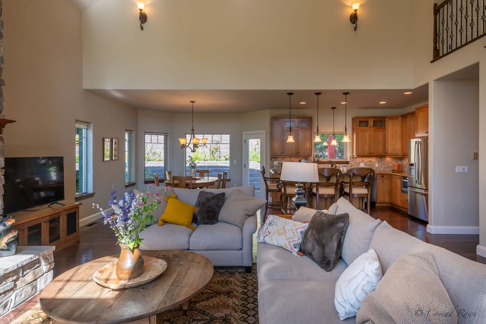 Living Room, Kitchen, Dining (1)