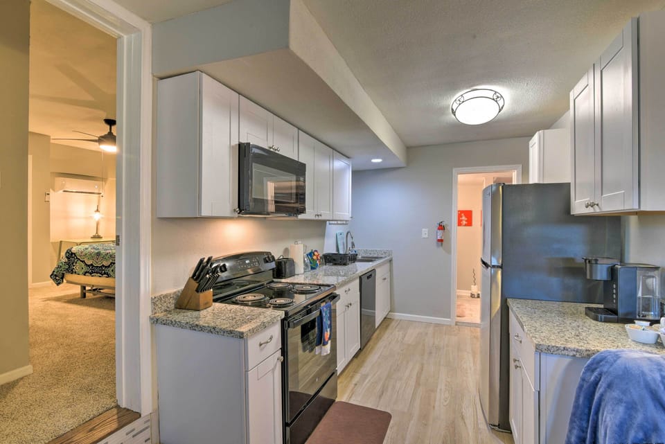 Kitchen | Cooking Basics | Toaster | Toaster Oven | Keurig Coffee Maker