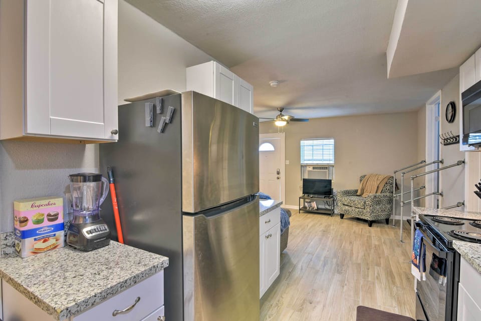 Kitchen | Spices | Trash Bags | Paper Towels