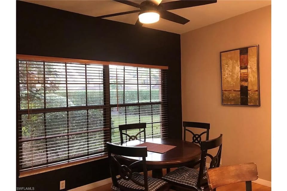 and breakfast nook plus