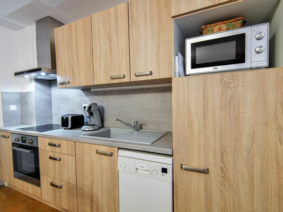 Cabinetry, Countertop, Property, Kitchen Sink, Furniture, Kitchen Appliance, White, Kitchen, Kitchen Stove, Home Appliance