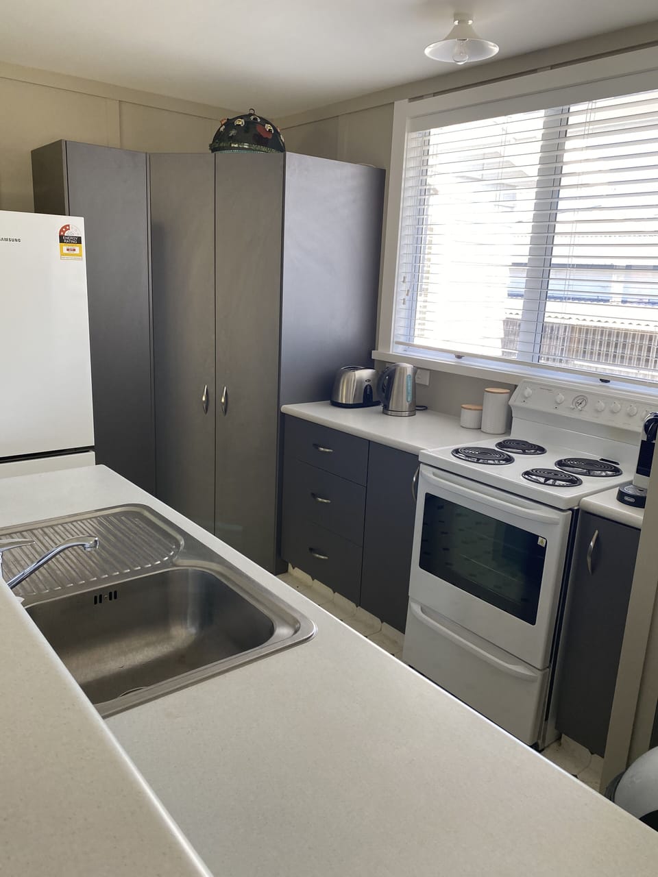 Full kitchen with all fridge/freezers.
Coffee machine