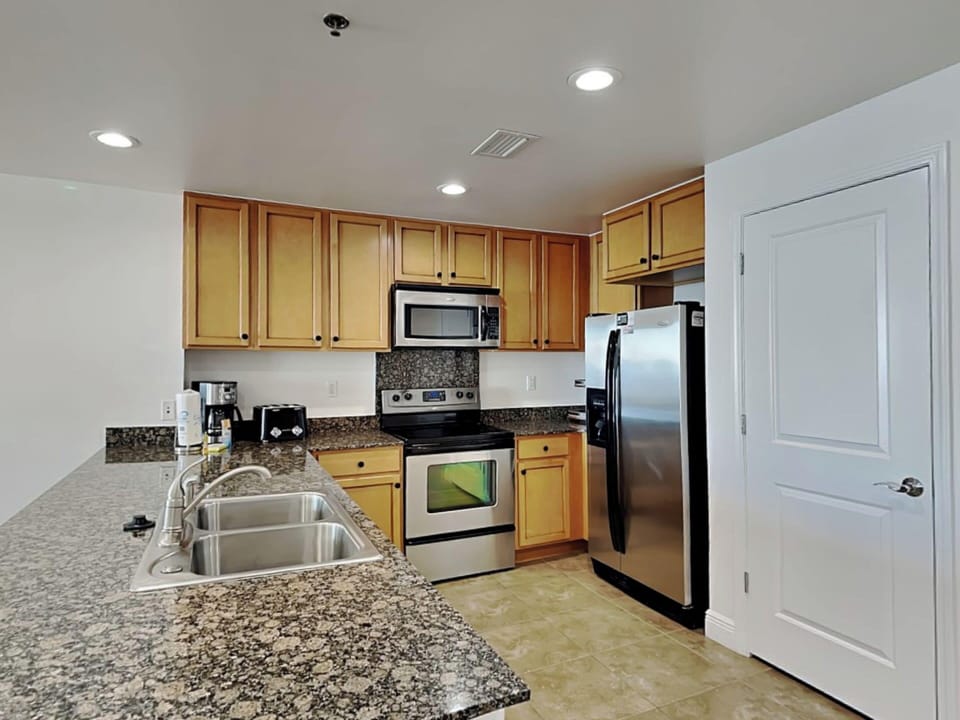 Kitchen - Unit B