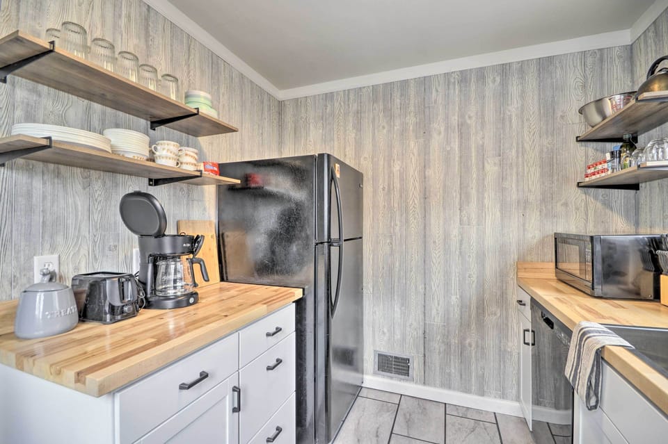 Kitchen | Fully Equipped