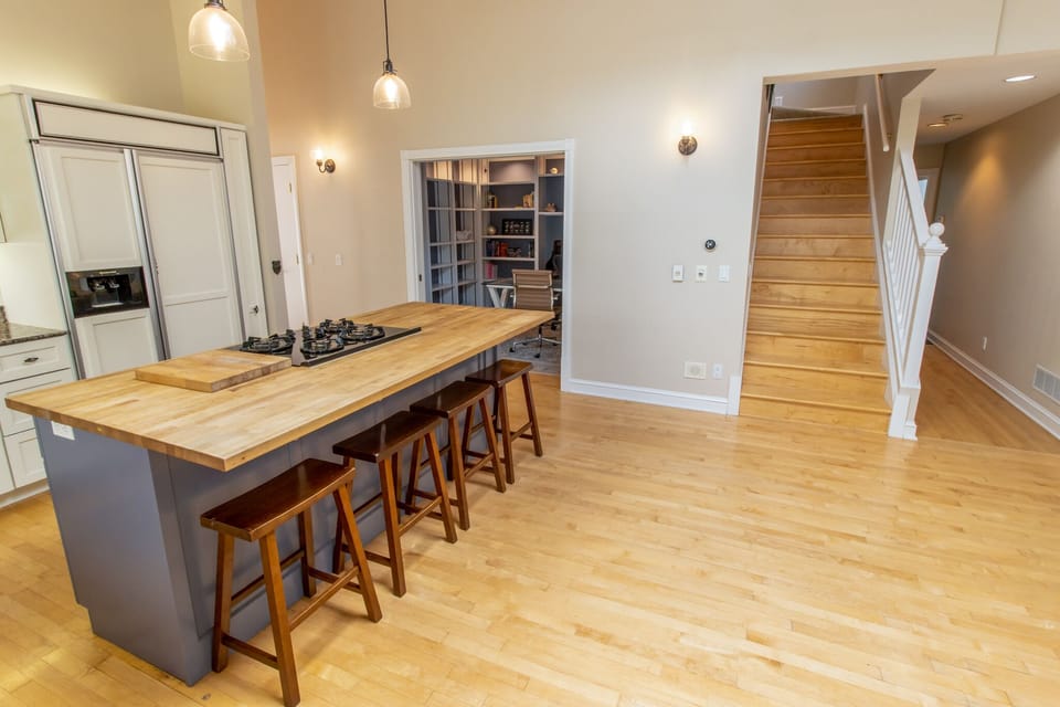 Main Level | Kitchen