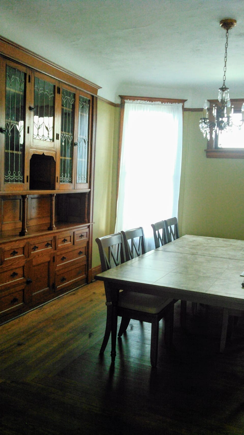 Dining room with table & chairs for 8 can be separated to 2 sets of 4
