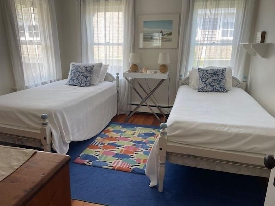 Twin Bedroom Second Floor