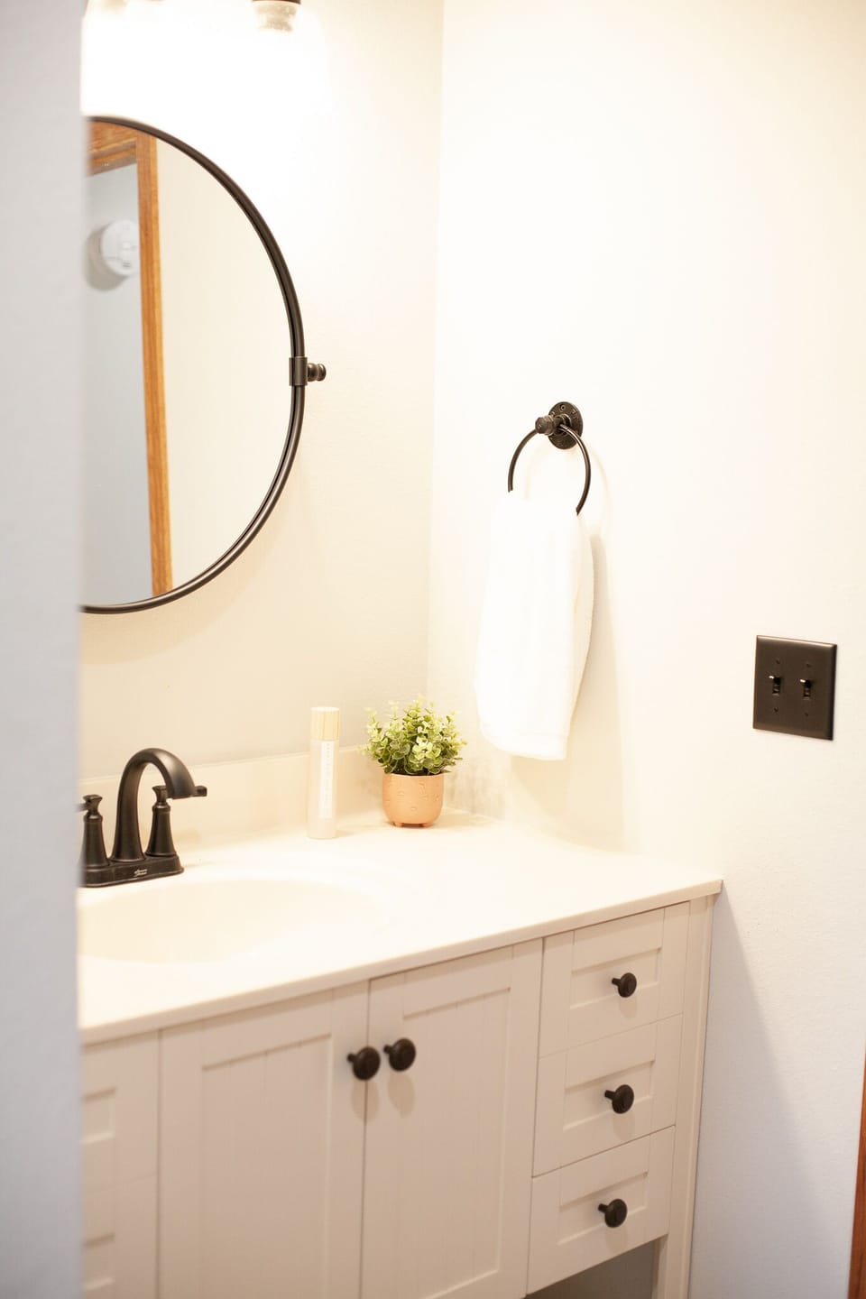 Back bathroom sink