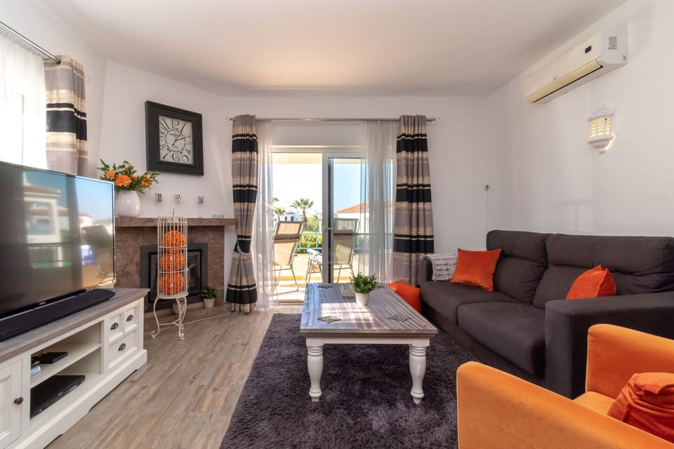 Bright and comfortable Lounge with access to the terrace