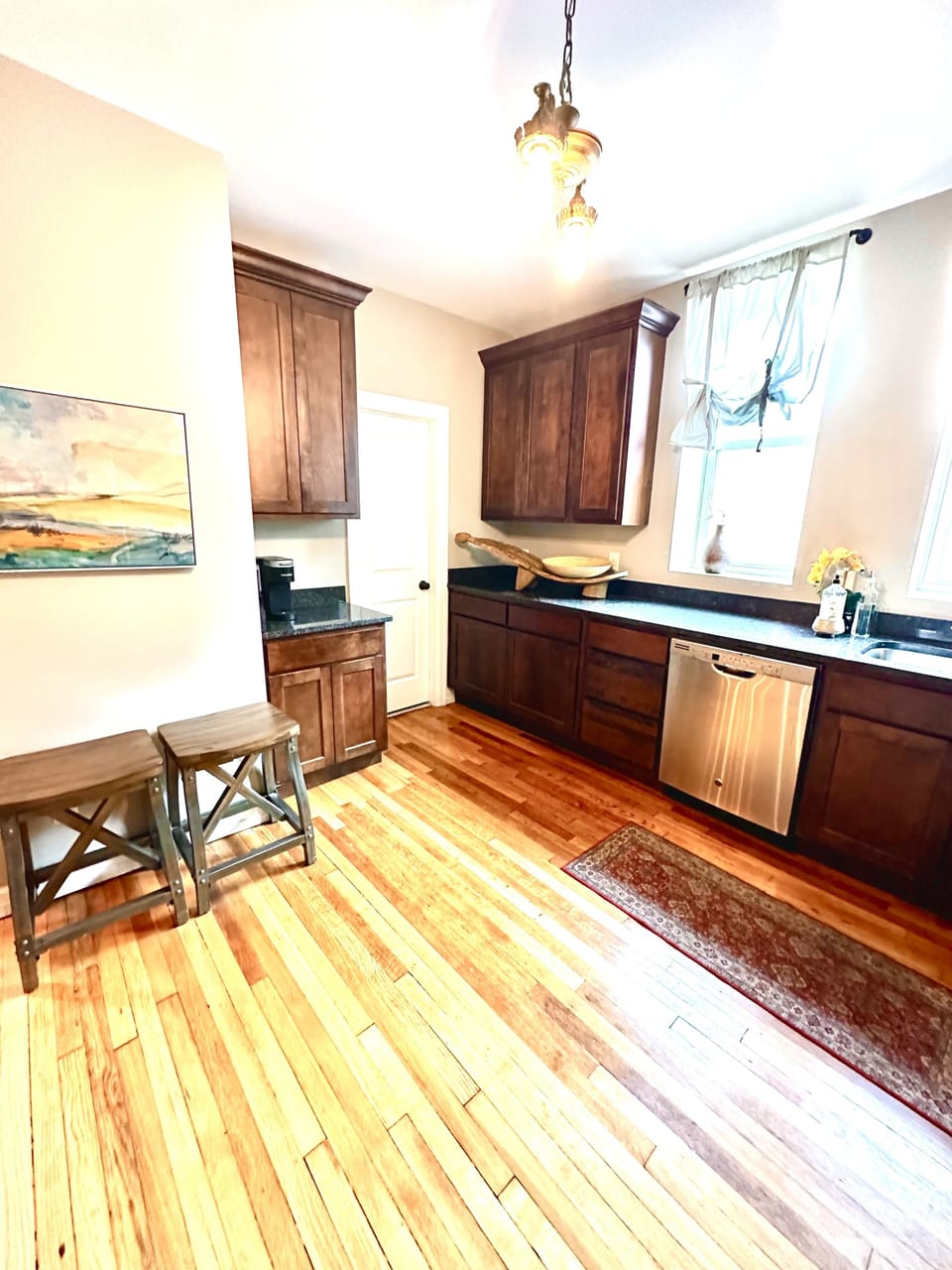 Kitchen, with door leading to small pantry