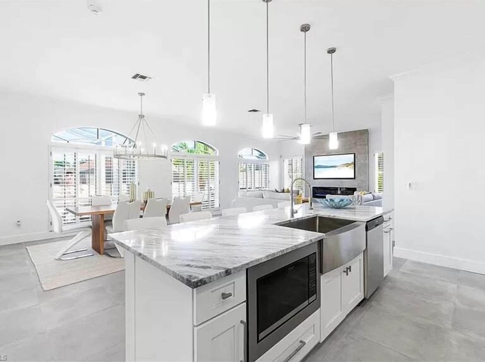 Open-Concept Kitchen and Dining with Center Island