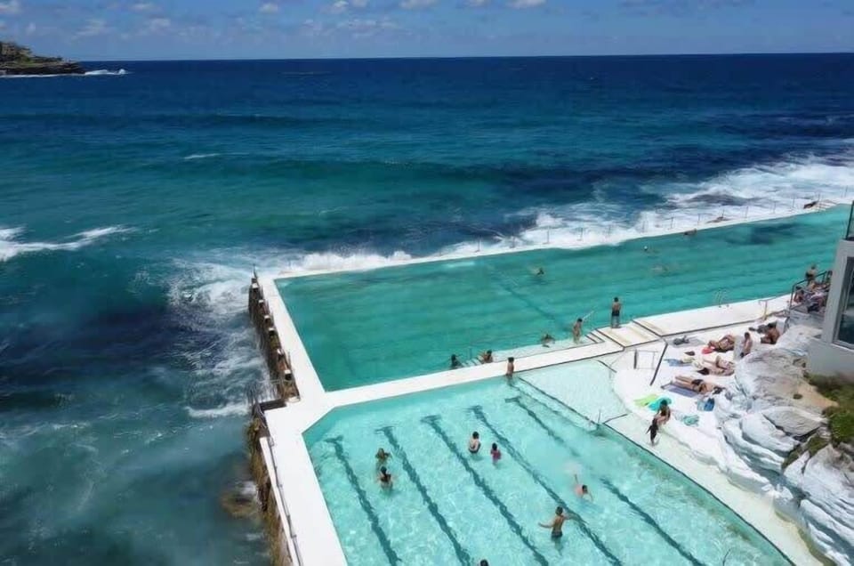 Bondi Icebergs - 12min walk