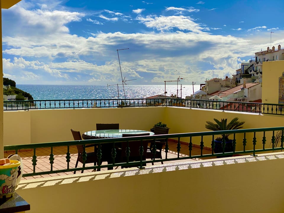 You are 2 minutes from Carvoeiro beach. 