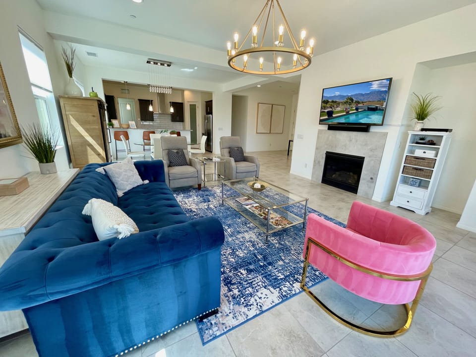 Smart TV with cable included