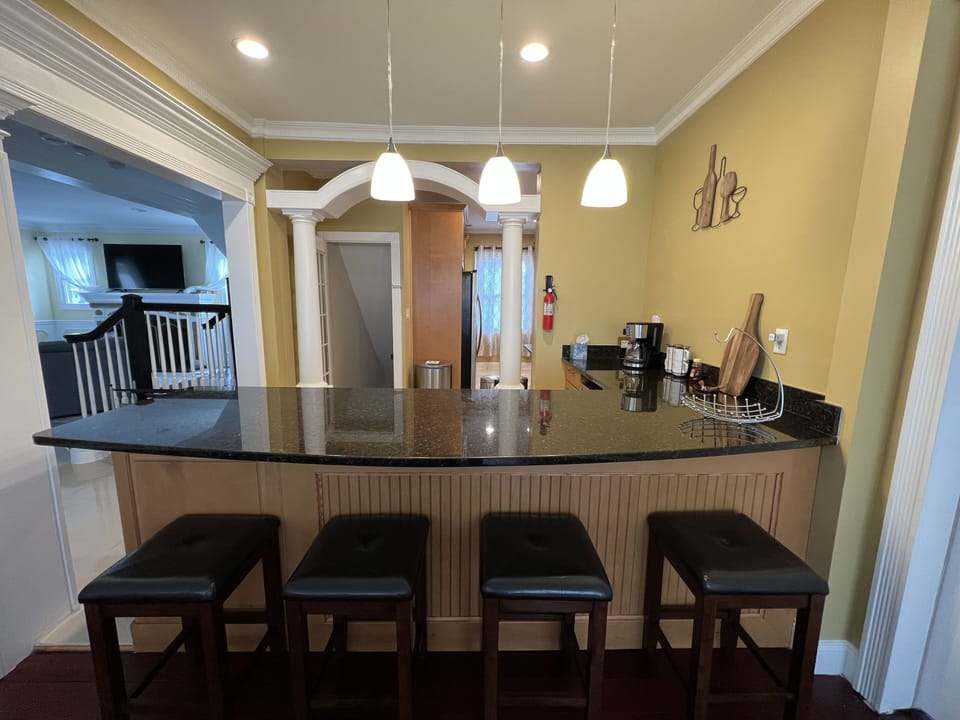 bar