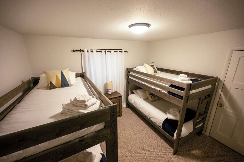 Guest Bedroom 3