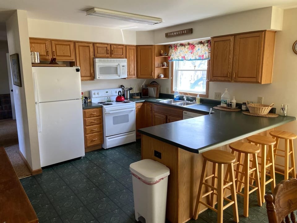 Kitchen, fully stocked to be able to make a Thanksgiving meal for 20.
