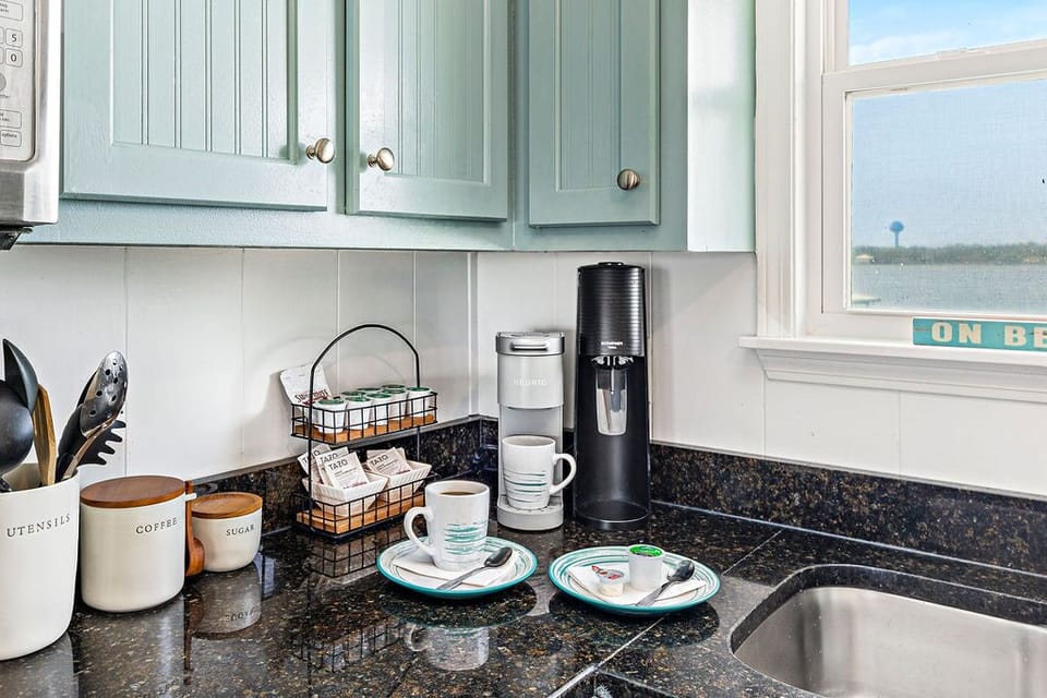Our kitchen boasts an impressive array of utensils and gadgets, carefully curated to meet the needs of both seasoned chefs and aspiring cooks. 