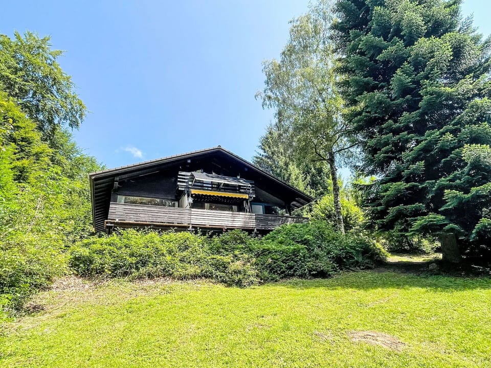 Plant, Sky, Building, Natural Landscape, Tree, Land Lot, Grass, Cottage, House, Wood