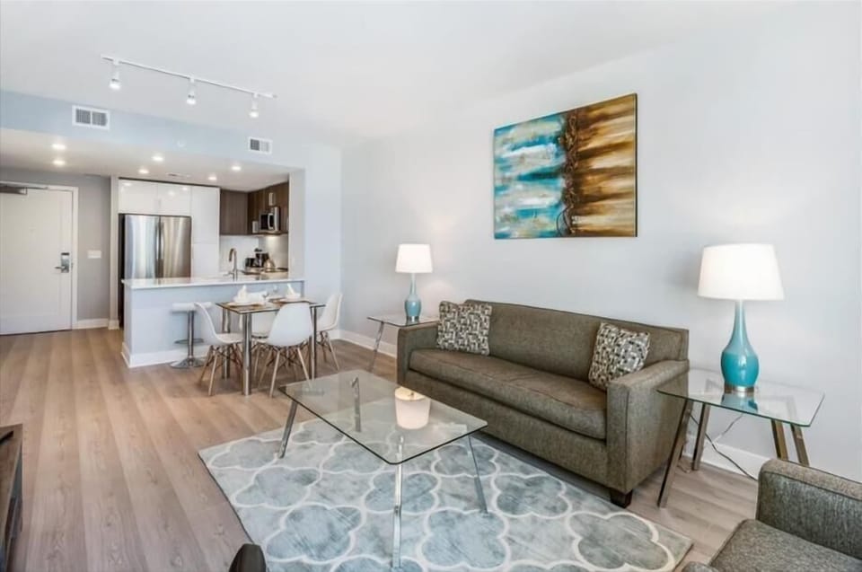 Bethesda 1 Bedroom Living Room