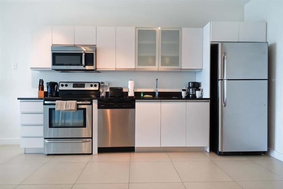 Miami Miami Beach 1 Ocean Front Kitchen