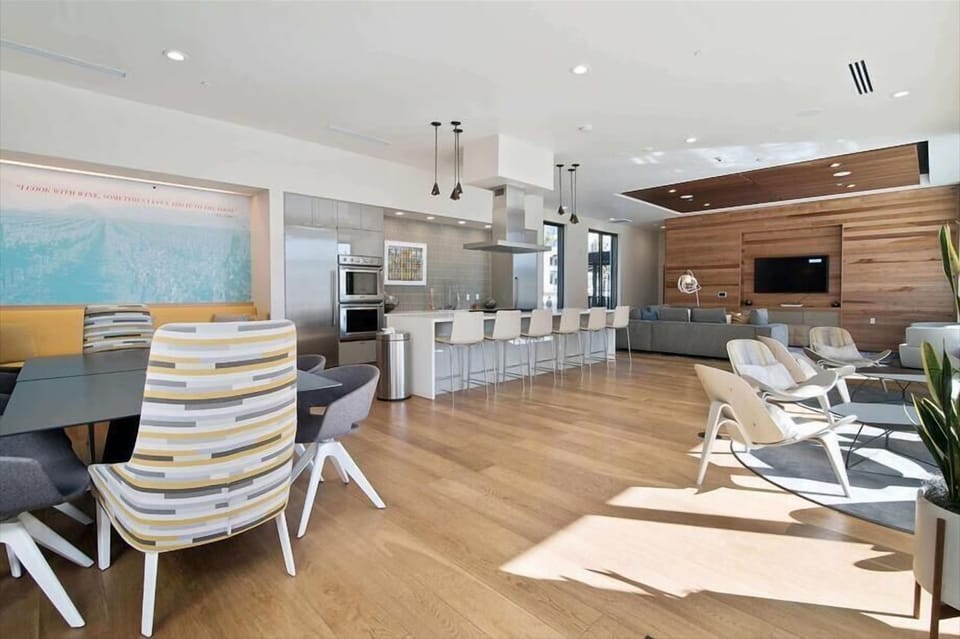 Sunnyvale/Mountain View/Cupertino Mountain View 1 Bedroom Common Area