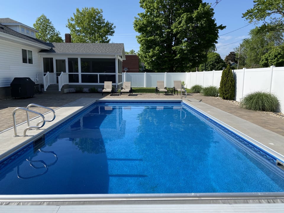 pool
