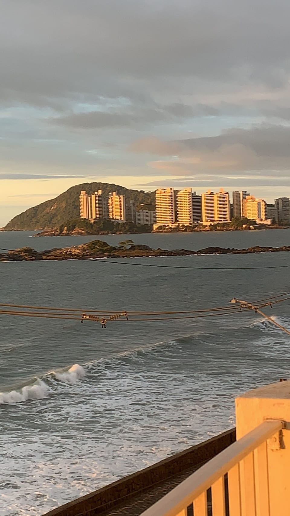 High standard apartment, 4 bedrooms, sea front Guarujá Apartment in State of São Paulo