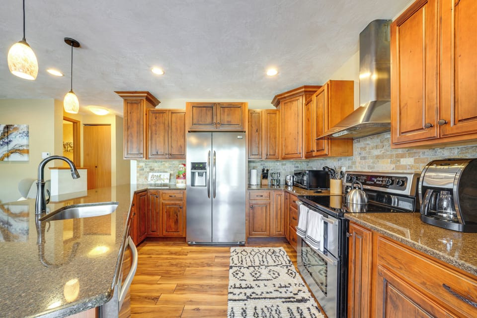 Kitchen | Fully Equipped | Cooking Basics
