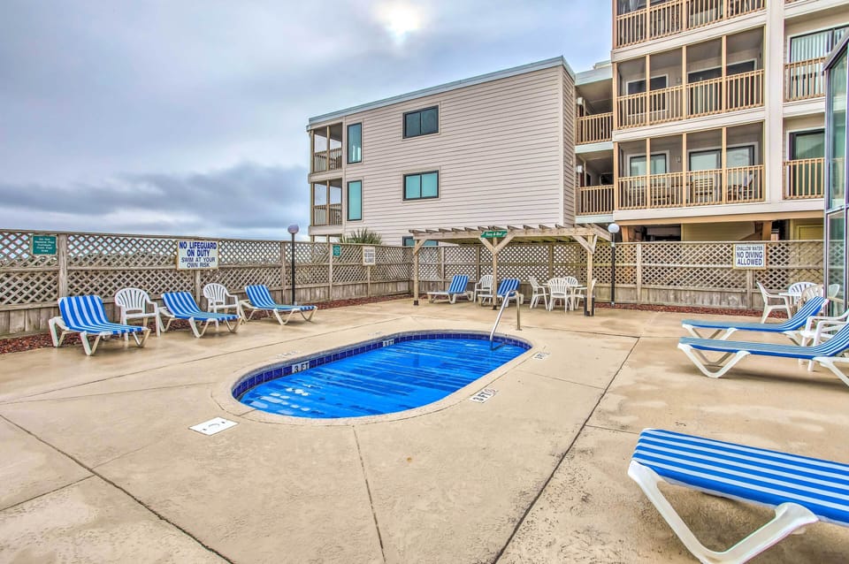 Community Hot Tub