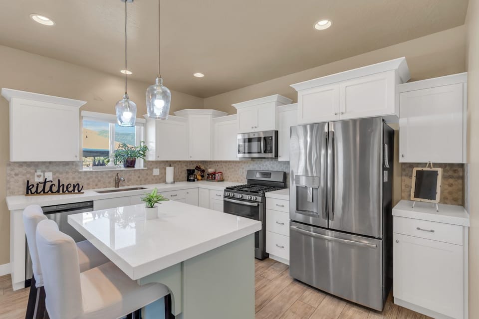 Fully equipped kitchen