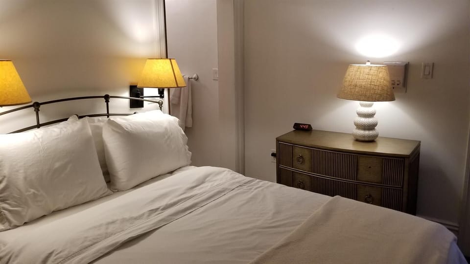 Surrey room