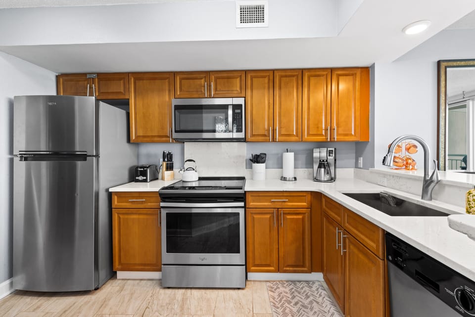 Fully equipped kitchen