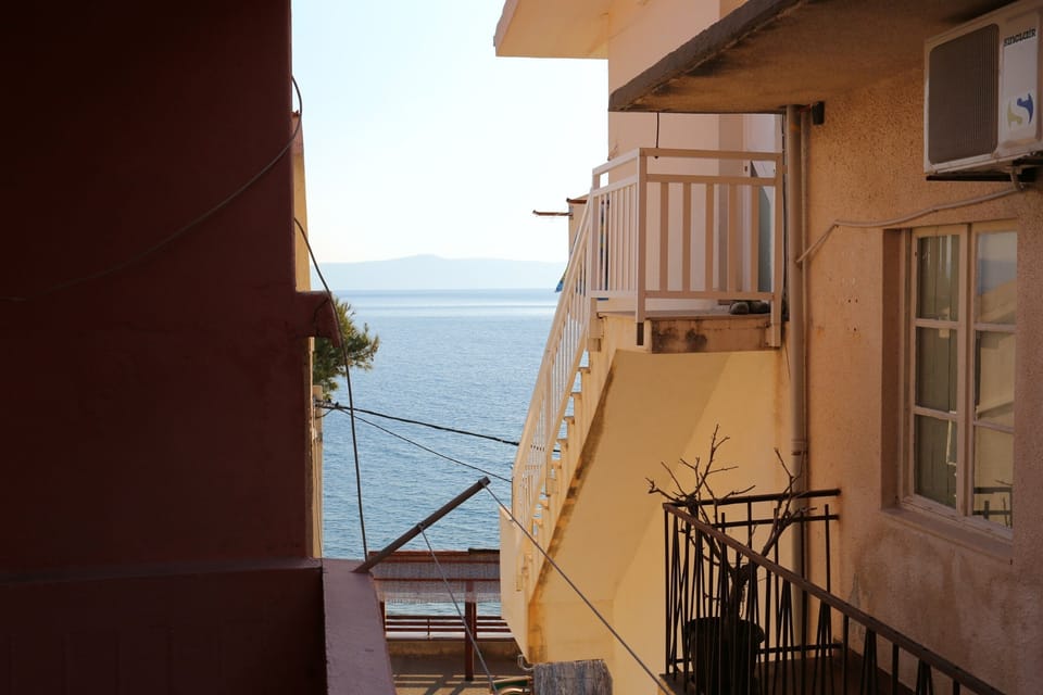 Balcony 1