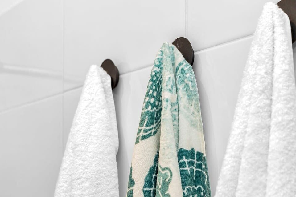 Bathroom amenities