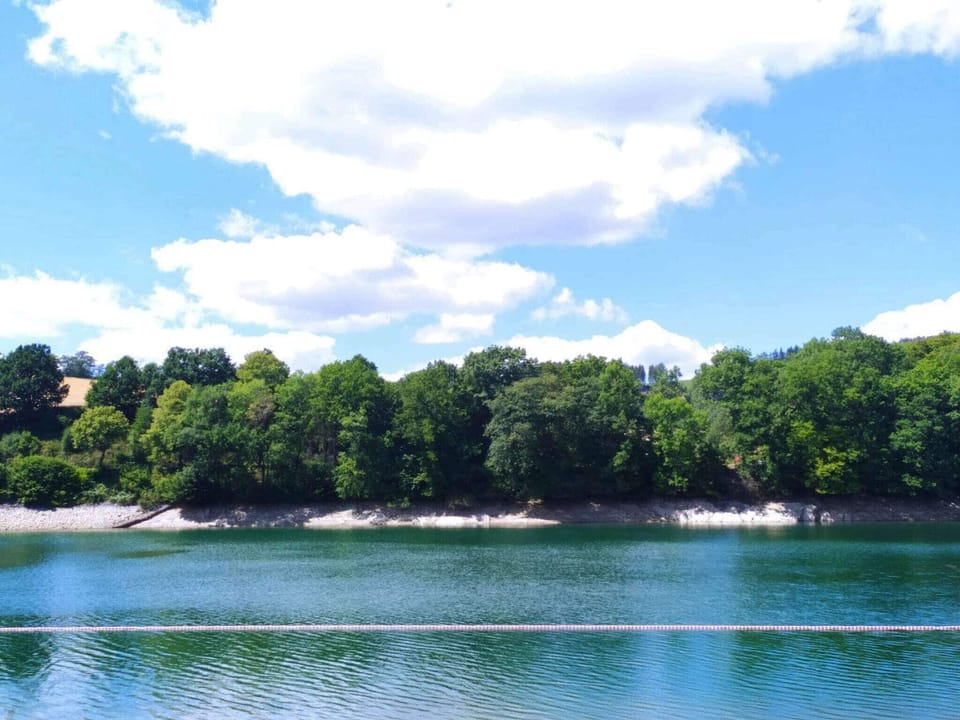 Surroundings [summer] (1-5 km)