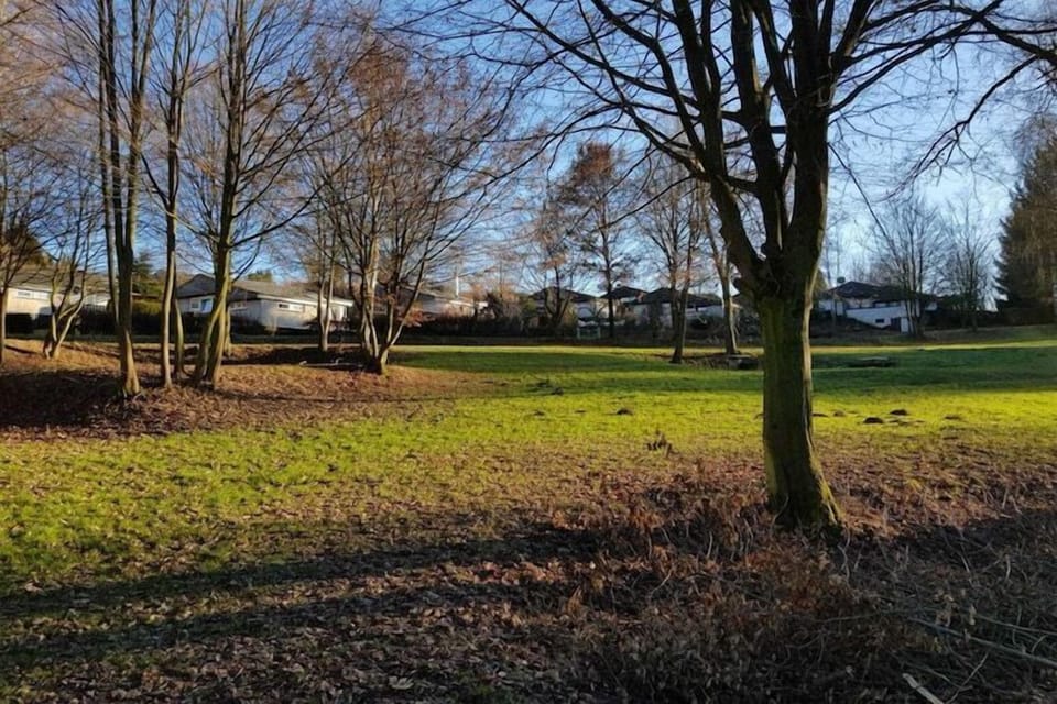Surroundings [summer] (1-5 km)