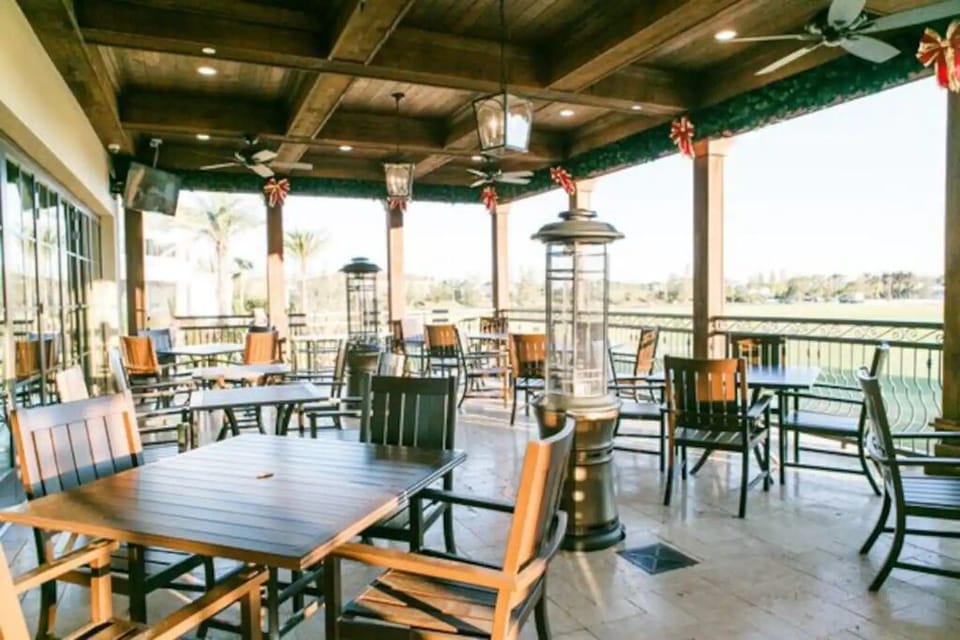Beautiful Restaurant in the Resort 