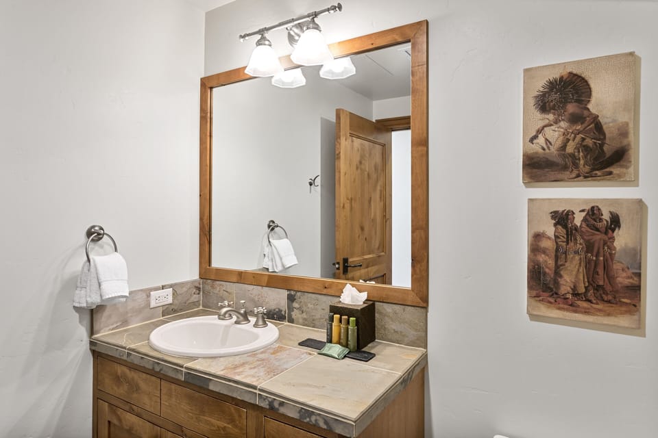 Sink, Sink Faucet, Indoors, Lamp, Double Sink