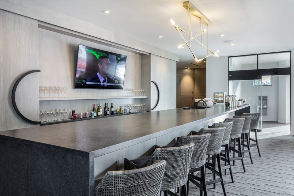 Screen, Indoors, Chair, Furniture, TV