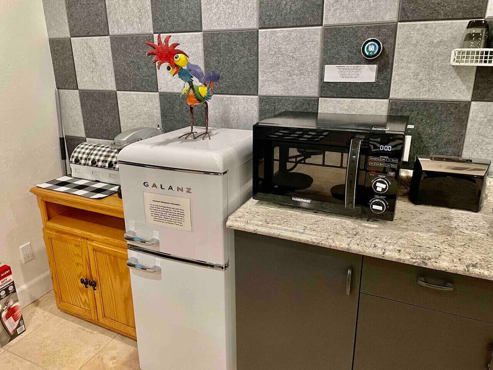 Kitchenette