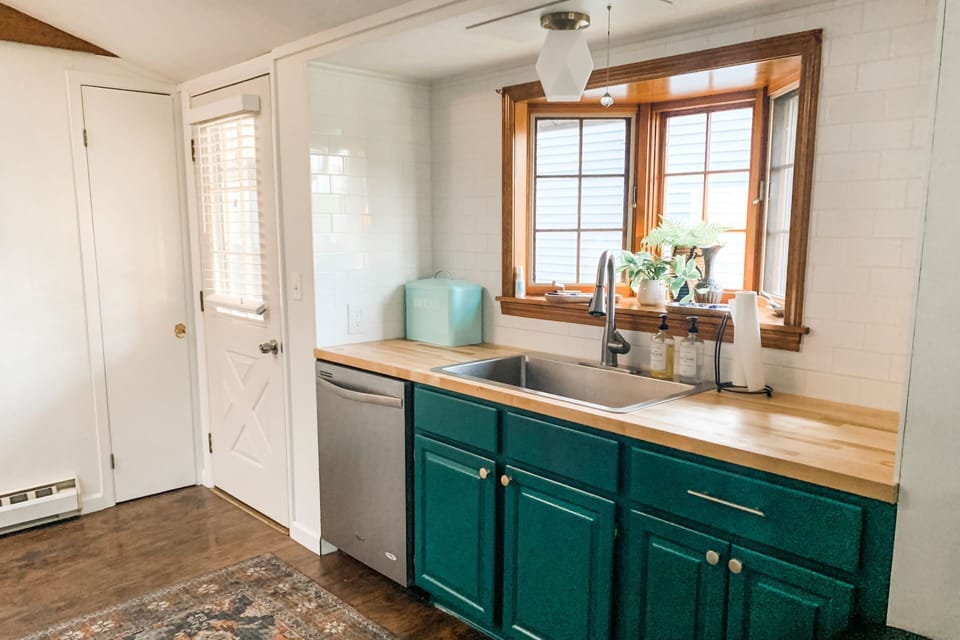 Kitchen sink